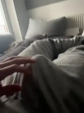 Snapshot of Prinz18cm chatting on February 2026 02:25:01 PM Prinz18cm online show from February 2026 02:25:01 PM