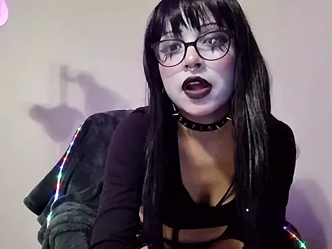 Snapshot of k1ttycl0wn chatting on January 2026 01:42:02 AM k1ttycl0wn online show from January 2026 01:42:02 AM