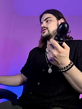 Derek Vow online show from May 2026 10:49:02 PM