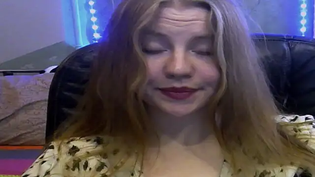 Space Girls 699 online show from February 2026 10:10:01 AM