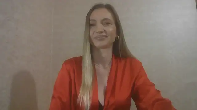 Snapshot of AureliaStar450 chatting on February 2026 12:39:01 AM AureliaStar450 online show from February 2026 12:39:01 AM