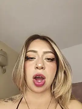 BellaDonna 16 online show from April 2026 08:03:01 PM