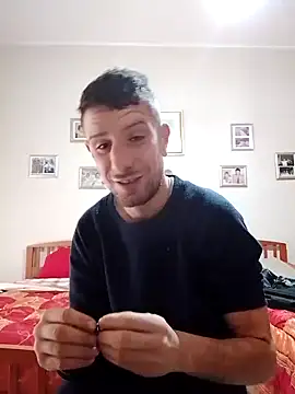 Snapshot of Mcsimotoro chatting on February 2026 10:11:01 AM Mcsimotoro online show from February 2026 10:11:01 AM