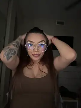 Snapshot of Mandygonewild chatting on March 2026 06:18:01 AM Mandygonewild online show from March 2026 06:18:01 AM