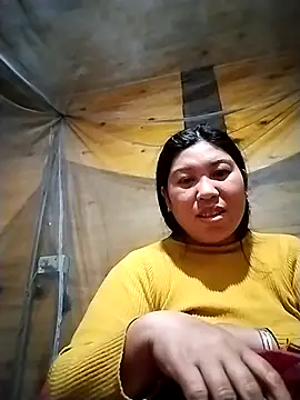 Snapshot of kussecka chatting on February 2026 12:42:01 AM kussecka online show from February 2026 12:42:01 AM