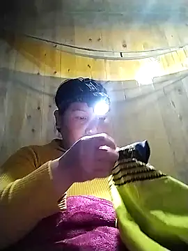 Snapshot of kussecka chatting on February 2026 01:24:02 AM kussecka online show from February 2026 01:24:02 AM