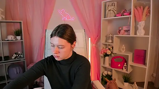 Snapshot of CelestineMauriac chatting on February 2026 05:28:02 PM CelestineMauriac online show from February 2026 05:28:02 PM