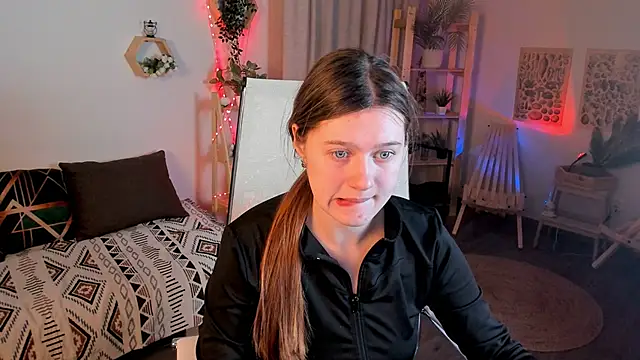 Snapshot of CelestineMauriac chatting on February 2026 03:18:02 PM CelestineMauriac online show from February 2026 03:18:02 PM