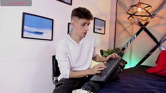 Snapshot of Jasper__jones chatting on February 2026 01:49:01 PM Jasper jones online show from February 2026 01:49:01 PM