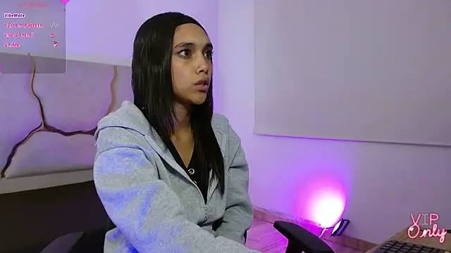 Snapshot of TINY_TAY chatting on March 2026 11:48:02 AM TINY TAY online show from March 2026 11:48:02 AM