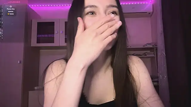 Kiaicatie online show from May 2026 05:51:02 PM