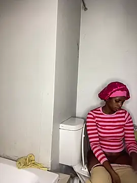 PrimaDonnaxx online show from March 2026 07:29:01 PM