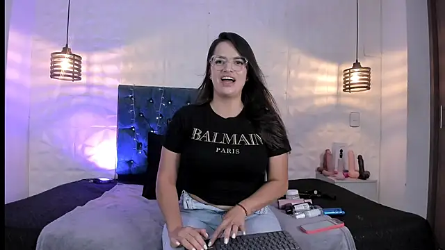 samantha foxyy online show from May 2026 11:16:02 AM