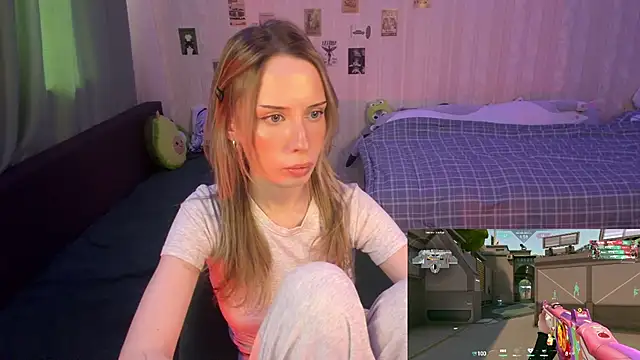 DellaCampbell online show from May 2026 11:27:02 AM