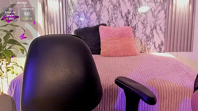 ChloeeMasonn online show from February 2026 11:00:02 AM