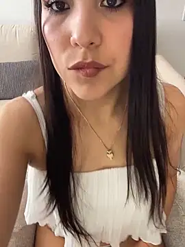Mayka sex online show from May 2026 07:23:02 PM