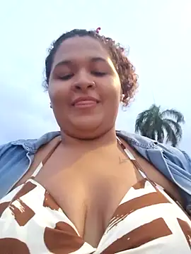 Adina Skaly online show from May 2026 11:24:02 PM