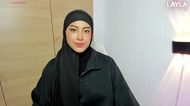 Snapshot of LAY_LA_ chatting on February 2026 09:55:01 PM LAY LA online show from February 2026 09:55:01 PM