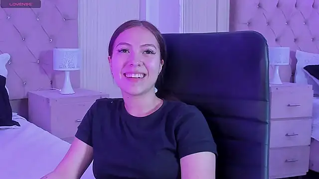 Snapshot of lizzyrossie chatting on February 2026 09:02:01 PM lizzyrossie online show from February 2026 09:02:01 PM