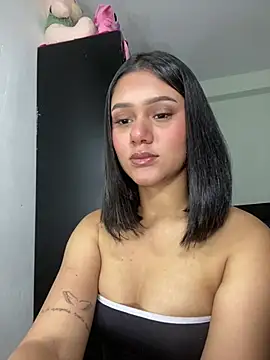 Snapshot of Dakota_Blaze_ chatting on February 2026 02:39:02 AM Dakota Blaze online show from February 2026 02:39:02 AM