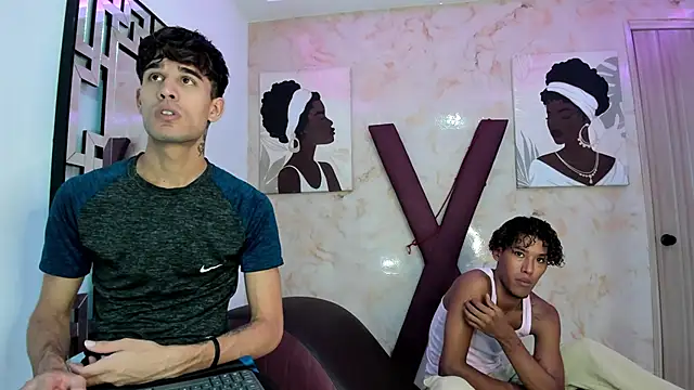 Snapshot of PRETTY_COCK1 chatting on February 2026 07:40:01 AM PRETTY COCK1 online show from February 2026 07:40:01 AM