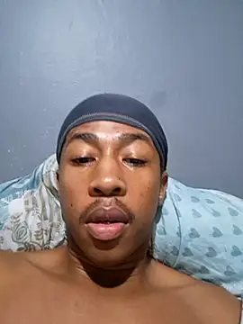Peterveero12 online show from July 2026 07:49:01 PM