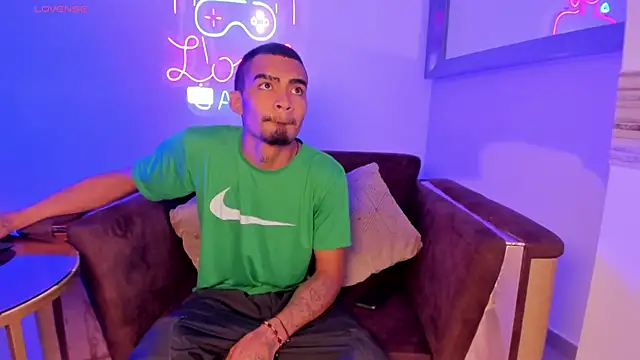 Rpoolrboy online show from February 2026 12:11:01 PM