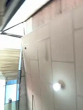 Savage-milf online show from March 2026 06:01:02 PM