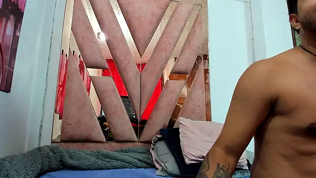 Snapshot of friend_zone1 chatting on February 2026 12:11:01 PM friend zone1 online show from February 2026 12:11:01 PM