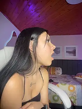 scarlett pinkk1 online show from May 2026 02:52:01 AM