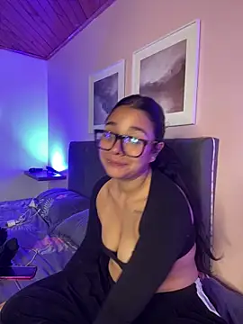 Violetta pinkk1 online show from April 2026 04:56:01 AM