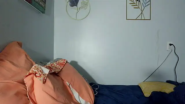 starandsky online show from April 2026 04:24:02 AM