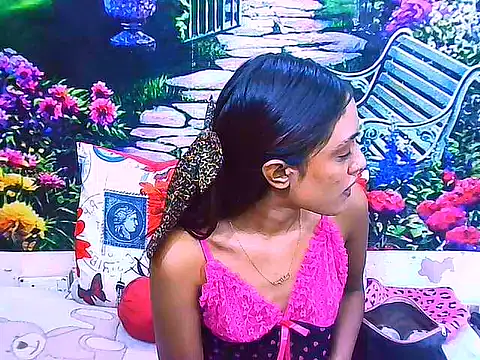 IndianPretty14u2Luv online show from May 2026 06:16:02 PM