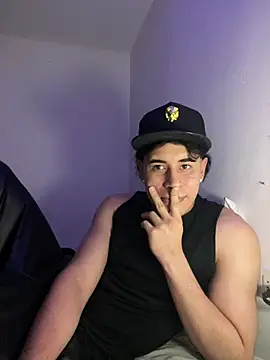 Maximuz1920 online show from March 2026 05:34:01 AM