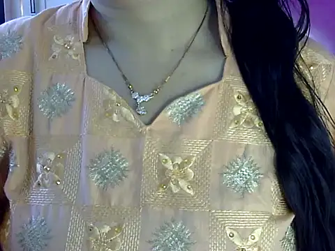 Cute Aliyaa online show from May 2026 09:49:02 AM