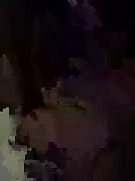 Snapshot of mariahh_lynn chatting on April 2026 11:37:02 PM mariahh lynn online show from April 2026 11:37:02 PM