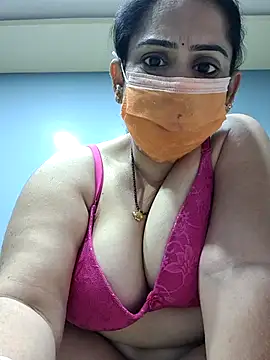 diyam4002 online show from February 2026 09:30:02 AM