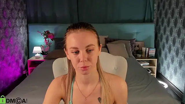 Snapshot of Tesssa_Young chatting on April 2026 12:31:01 AM Tesssa Young online show from April 2026 12:31:01 AM