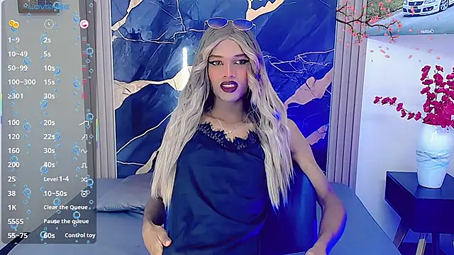 Samantha Ortega  online show from April 2026 01:41:02 PM