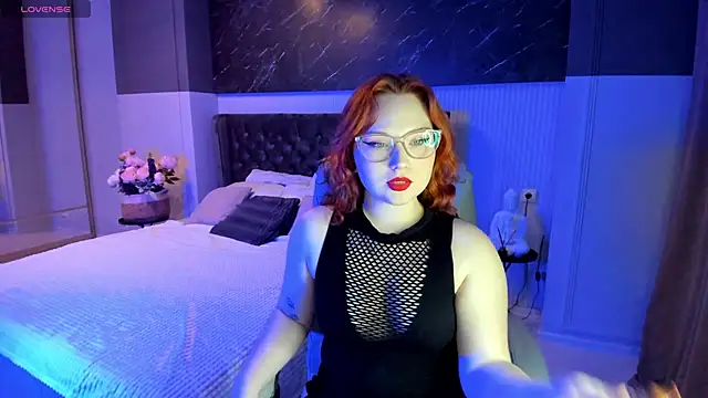 LionQuinn online show from February 2026 12:59:01 AM