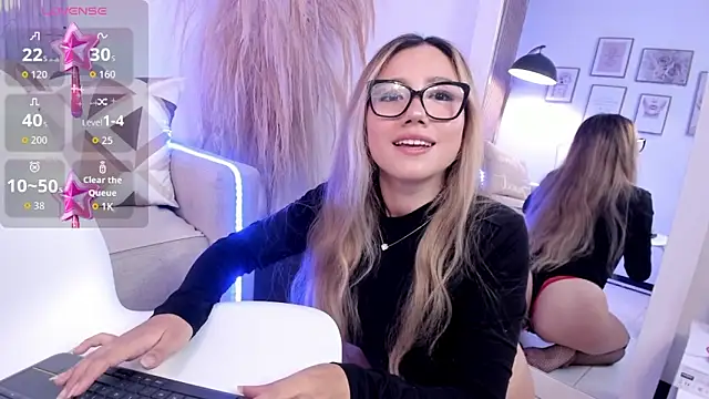 Isa cortes  online show from February 2026 07:56:02 PM