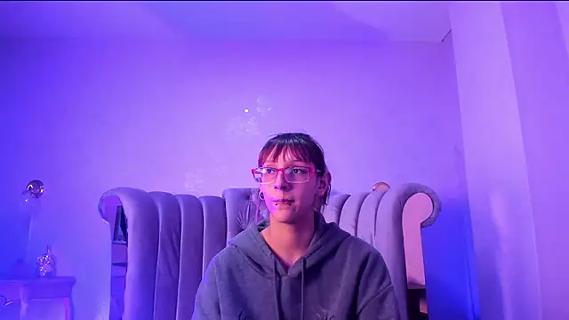 Snapshot of KatsuraRen chatting on February 2026 02:31:01 AM KatsuraRen online show from February 2026 02:31:01 AM