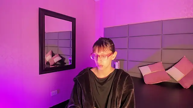 Snapshot of KatsuraRen chatting on February 2026 02:59:02 PM KatsuraRen online show from February 2026 02:59:02 PM