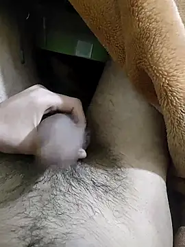 Snapshot of Nniiyakk chatting on March 2026 08:17:01 PM Nniiyakk online show from March 2026 08:17:01 PM