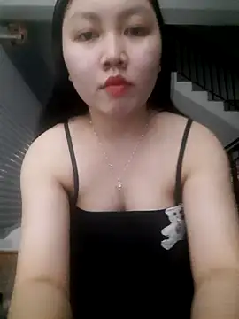 Snapshot of Heo_xxinhxx chatting on March 2026 04:42:01 PM Heo xxinhxx online show from March 2026 04:42:01 PM