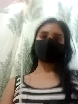 Snapshot of Mahira-- chatting on April 2026 08:36:02 AM Mahira-- online show from April 2026 08:36:02 AM