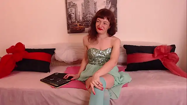 SabrinaBrows online show from July 2026 03:03:02 PM