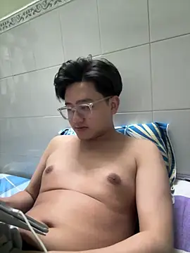 Kami Kazo online show from February 2026 03:38:01 PM