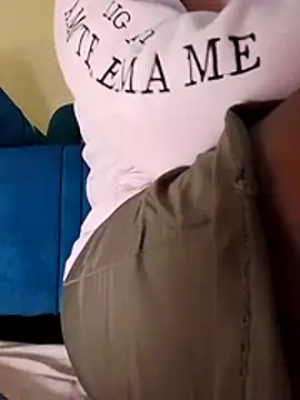 Snapshot of Charodine chatting on March 2026 05:35:01 AM Charodine online show from March 2026 05:35:01 AM