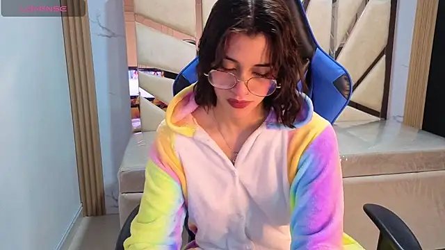 Skaller james a online show from February 2026 01:07:01 PM